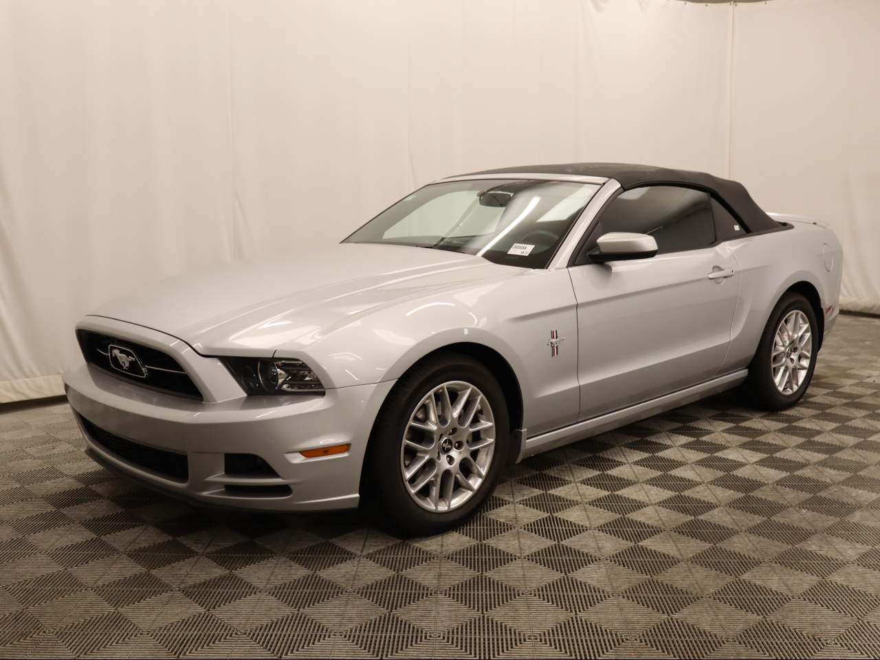 2013 Ford Mustang V6 Premium