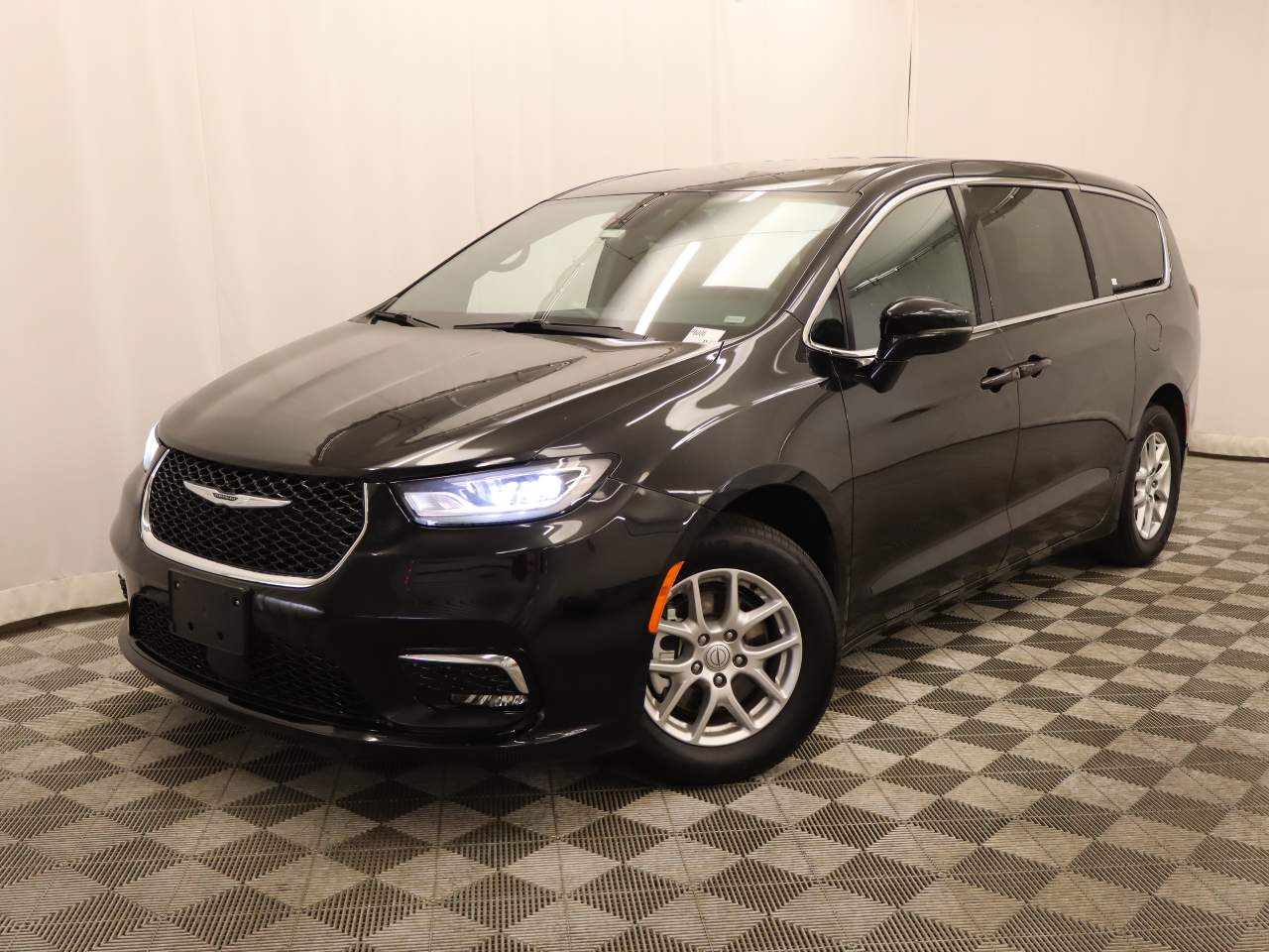 2025 Chrysler Pacifica