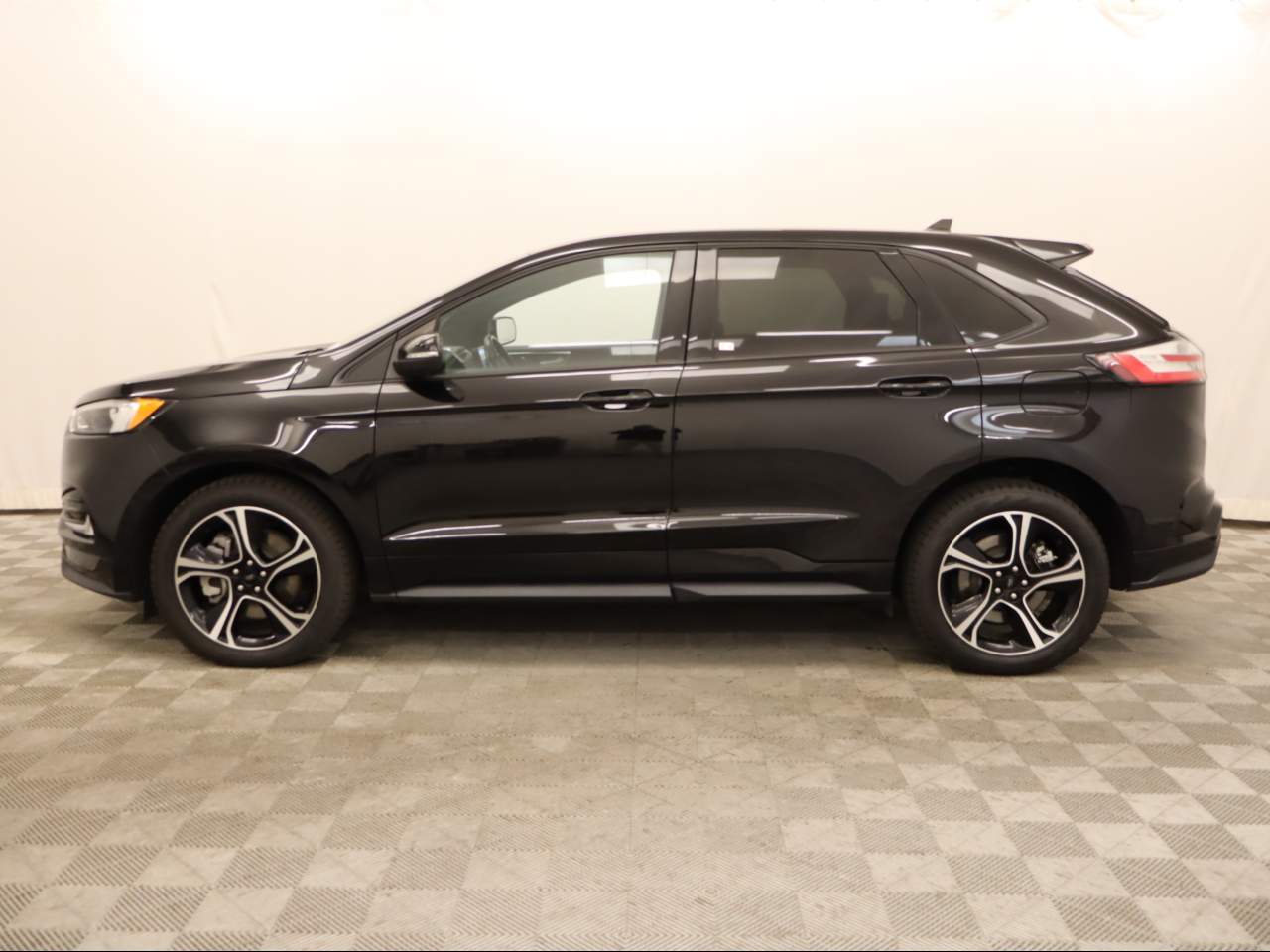 2024 Ford Edge ST