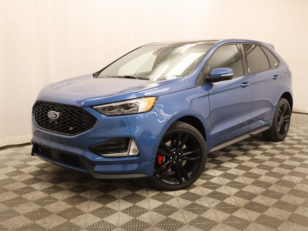 2020 Ford Edge ST