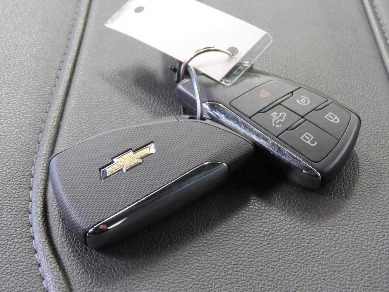 2025 Chevrolet Silverado 1500 LT Crew Cab