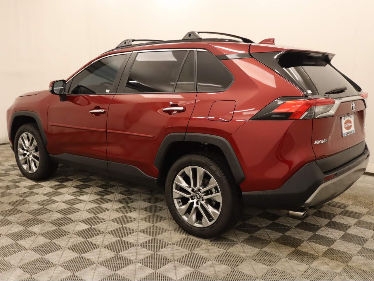 View vehicle photo 3