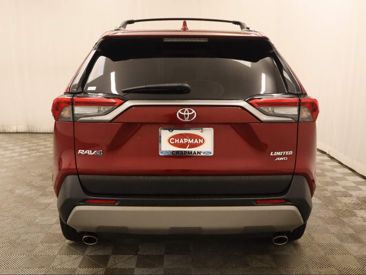 View vehicle photo 5