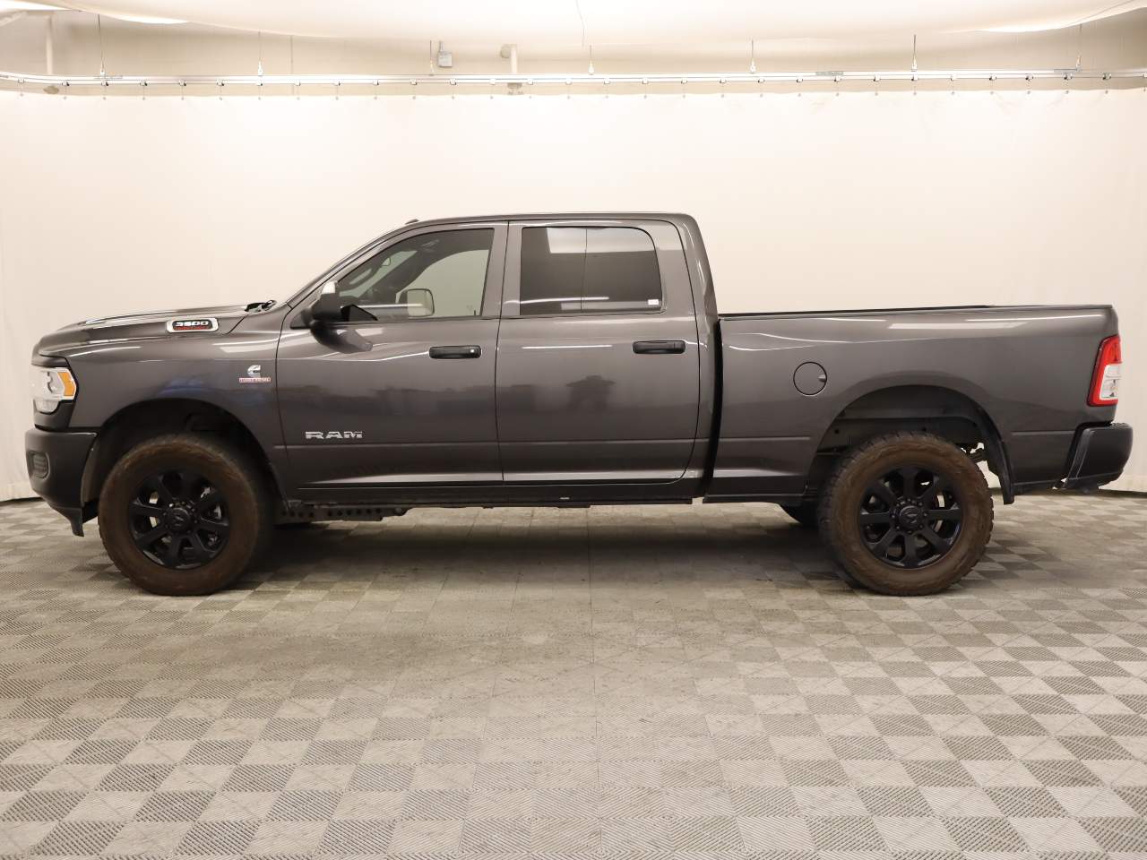 2022 Ram 3500 Tradesman Crew Cab