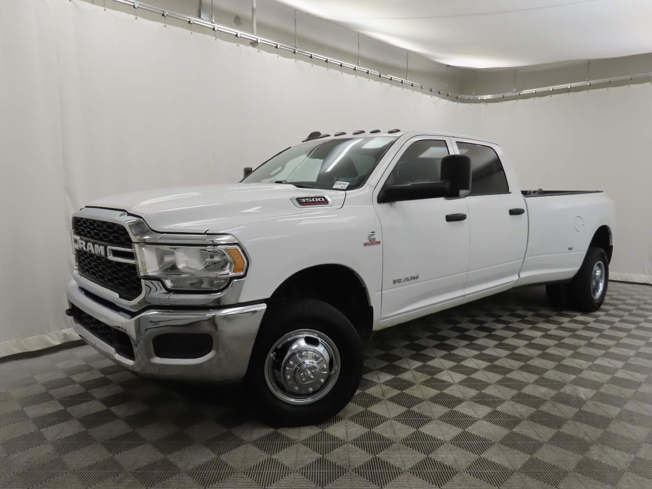 2022 Ram 3500 Tradesman Crew Cab