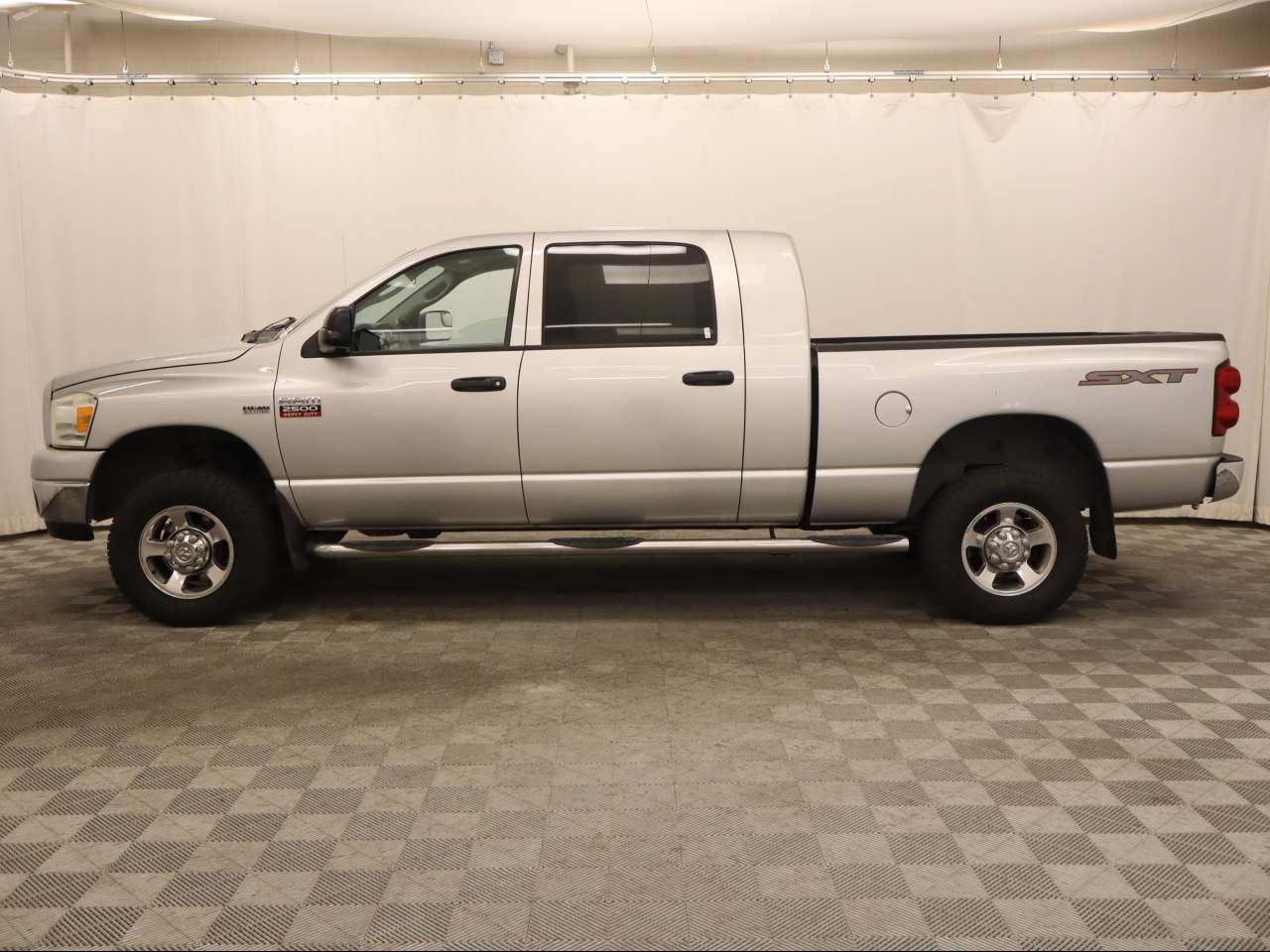 2008 Dodge Ram 2500 SXT Crew Cab