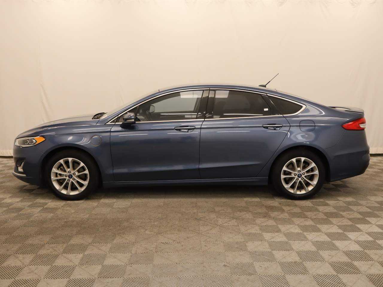 2019 Ford Fusion Energi Titanium