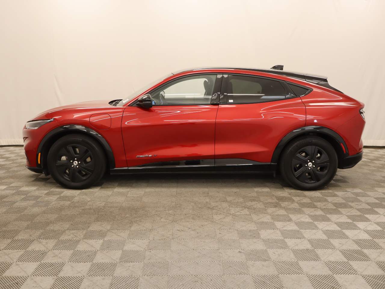 2021 Ford Mustang Mach-E California Route 1