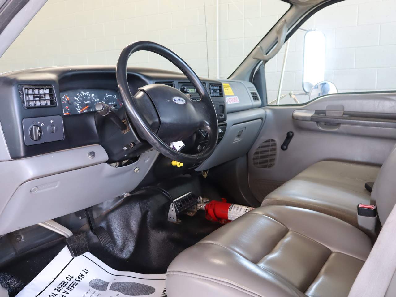 2006 Ford Super Duty F-650 XL