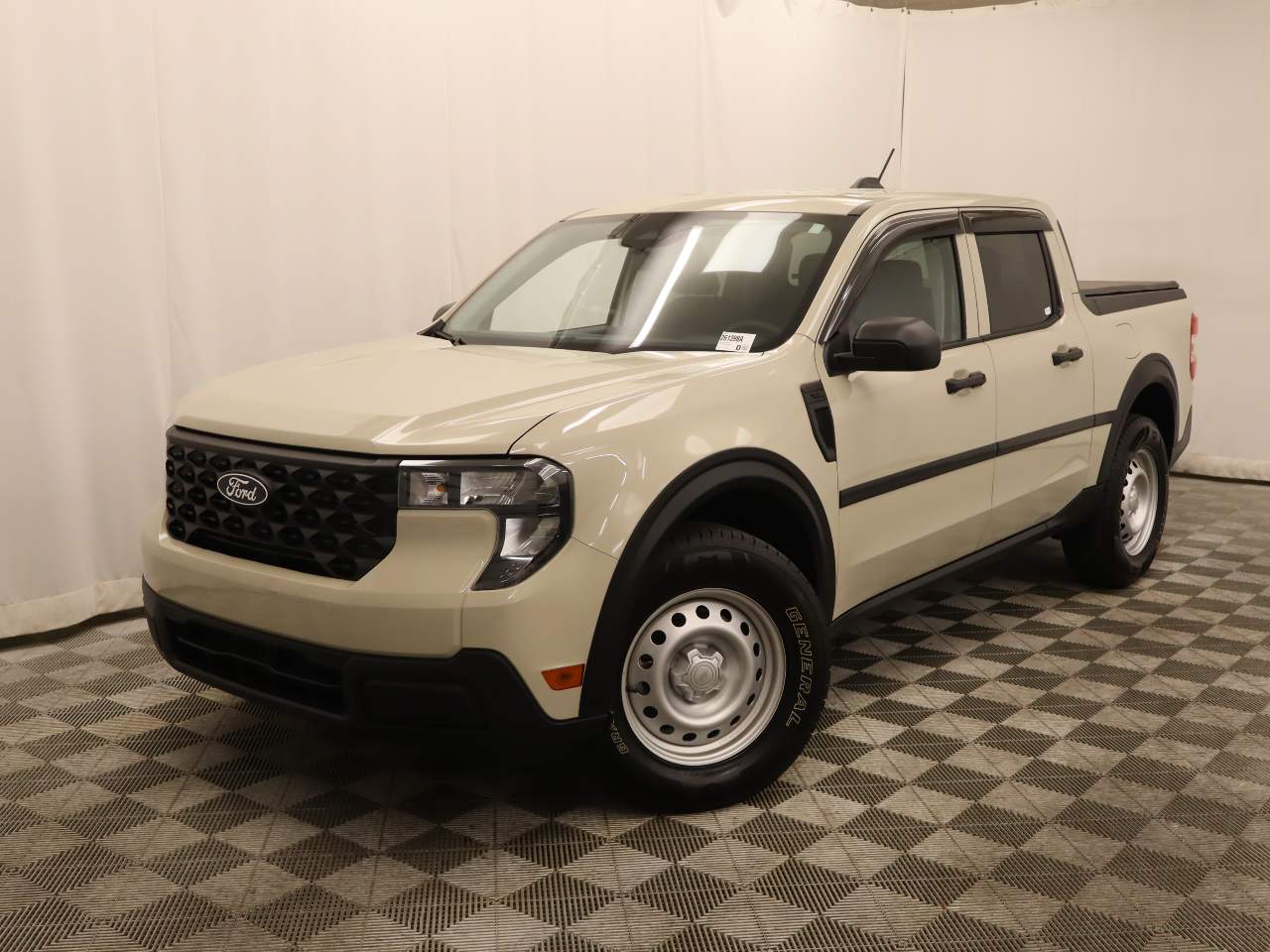 2025 Ford Maverick XL Crew Cab