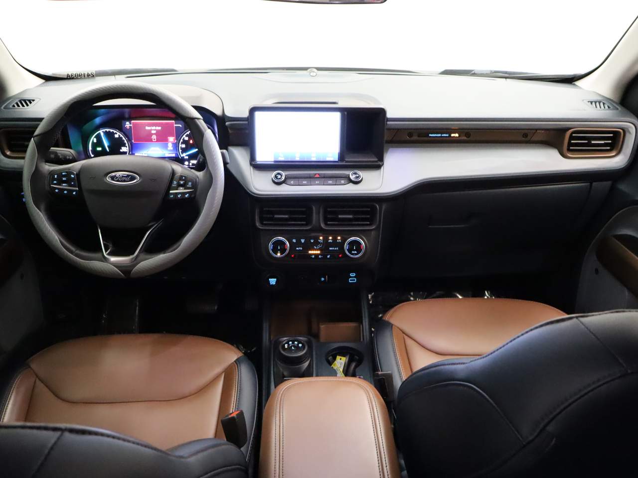 2023 Ford Maverick Lariat Crew Cab