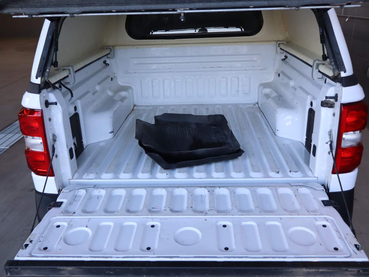 2022 Ford Maverick XL Crew Cab