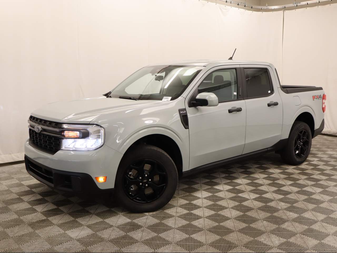 2022 Ford Maverick XLT Crew Cab