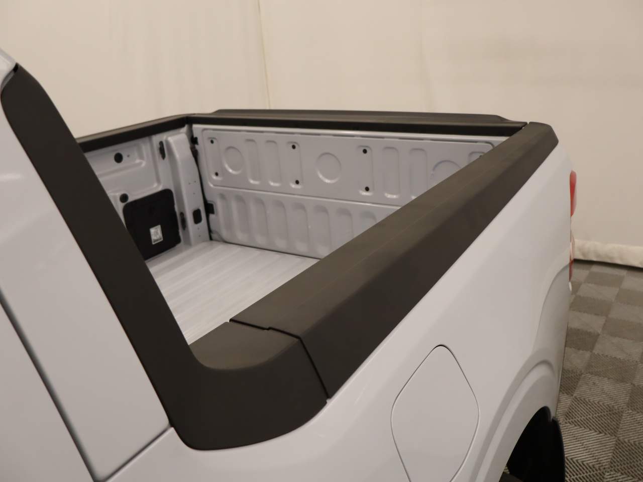 2025 Ford Maverick XLT photo 2