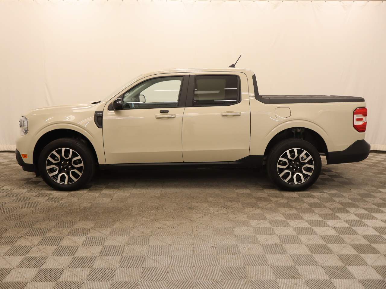2024 Ford Maverick Lariat Crew Cab