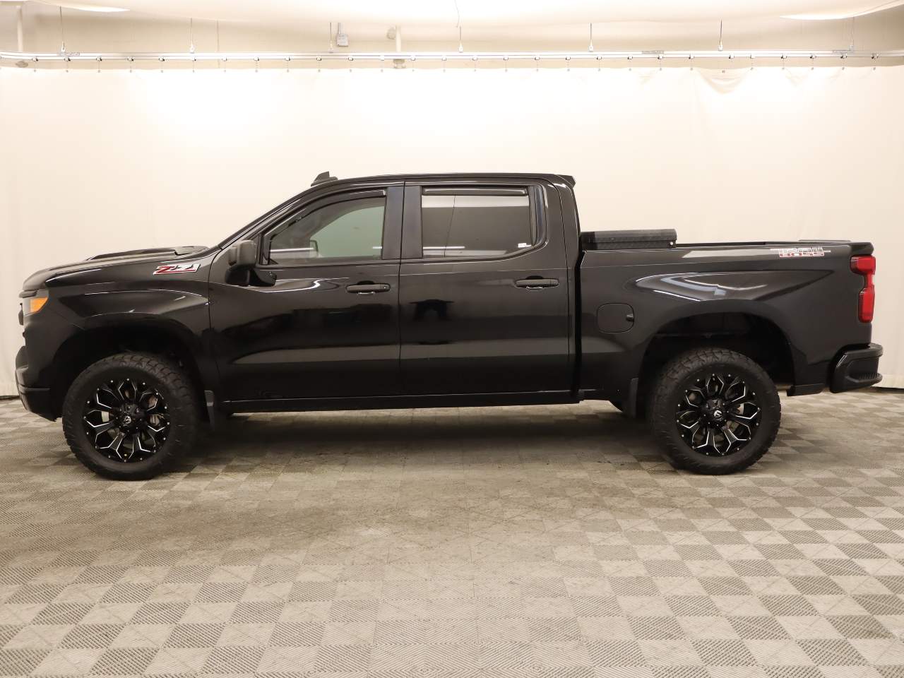 2022 Chevrolet Silverado 1500 Custom Trail Boss Crew Cab