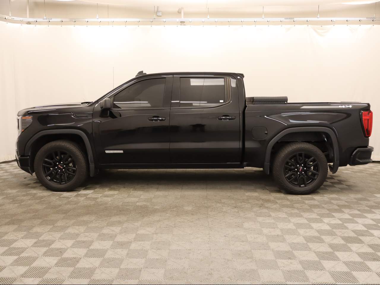 2022 GMC Sierra 1500 Elevation Crew Cab