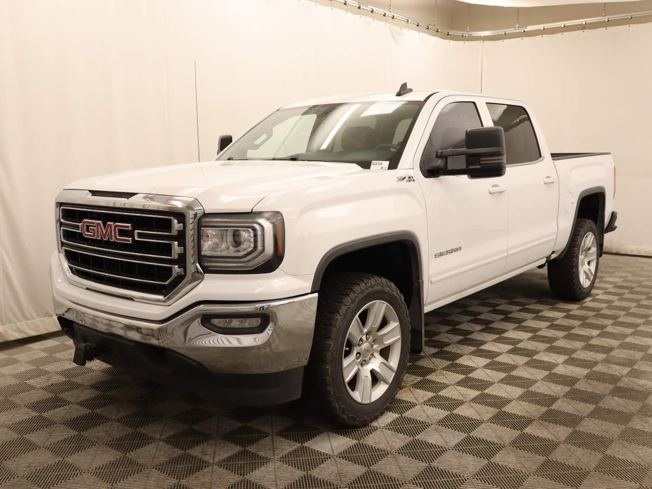 2017 GMC Sierra 1500 SLE Crew Cab