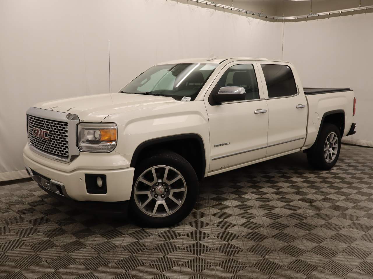 2015 GMC Sierra 1500 Denali Crew Cab