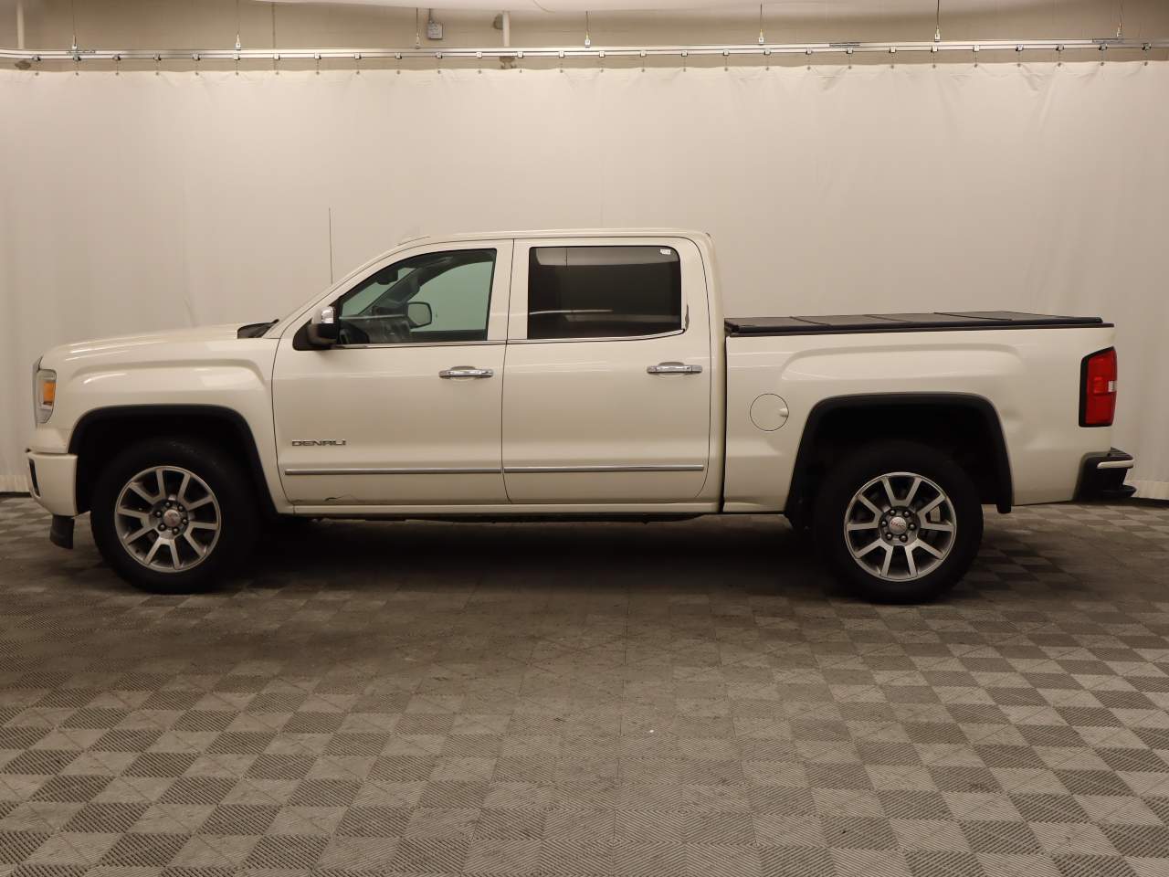 2015 GMC Sierra 1500 Denali Crew Cab