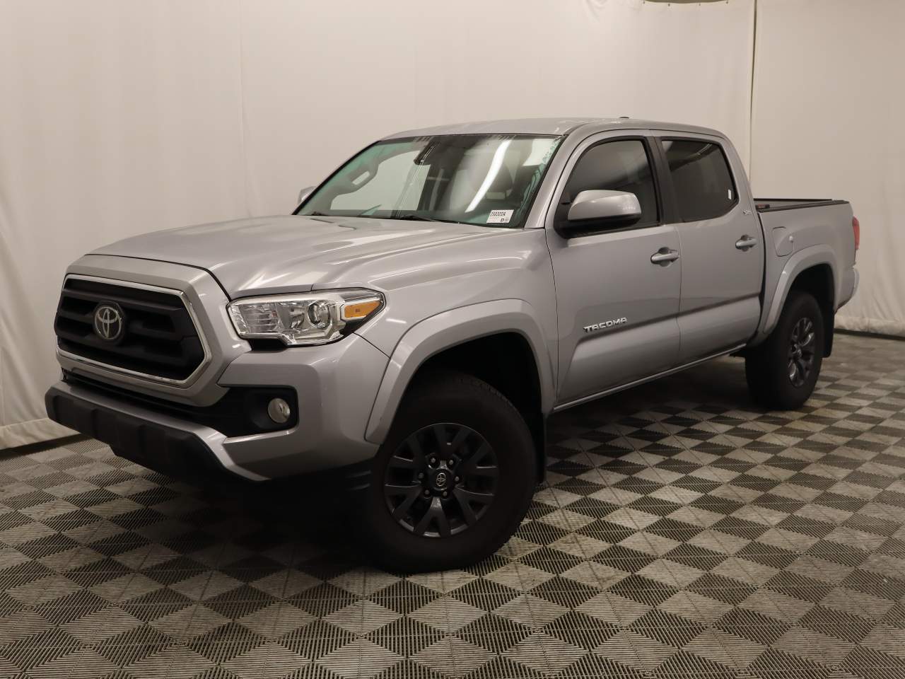 2021 Toyota Tacoma SR5 V6 Crew Cab