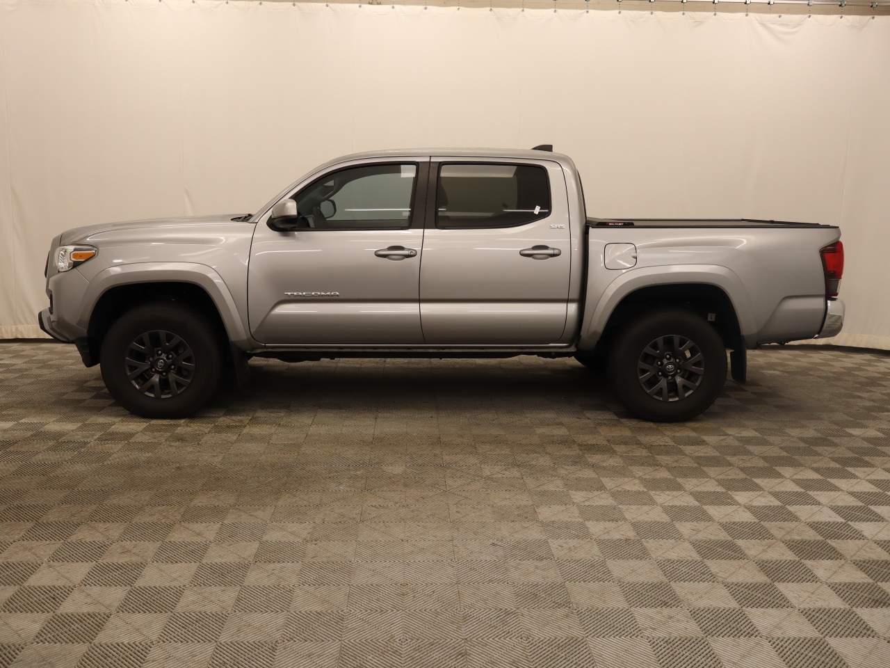2021 Toyota Tacoma SR5 V6 Crew Cab