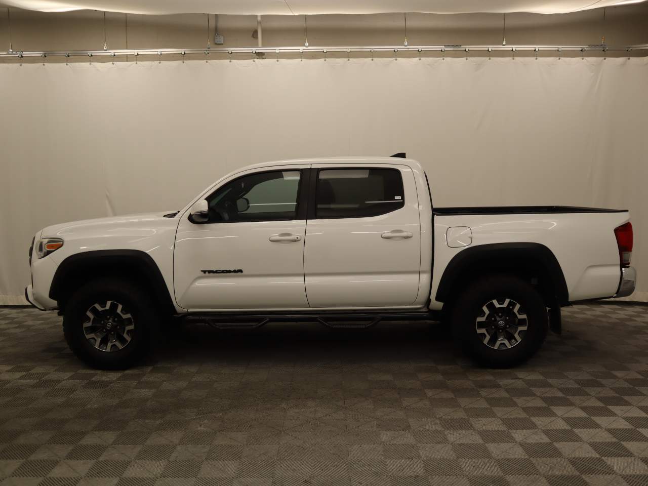 2017 Toyota Tacoma TRD Off-Road Crew Cab