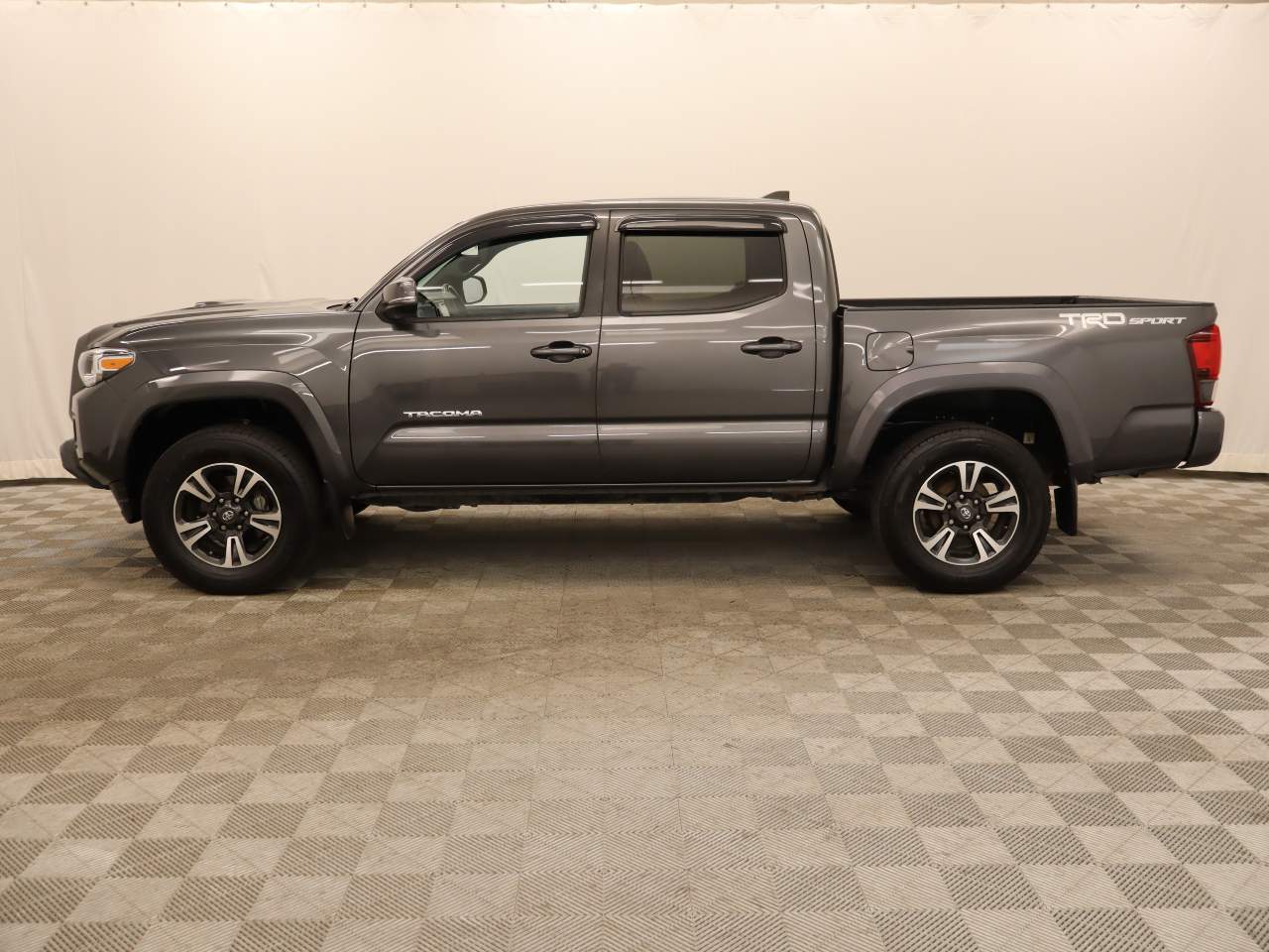 2018 Toyota Tacoma TRD Sport Crew Cab