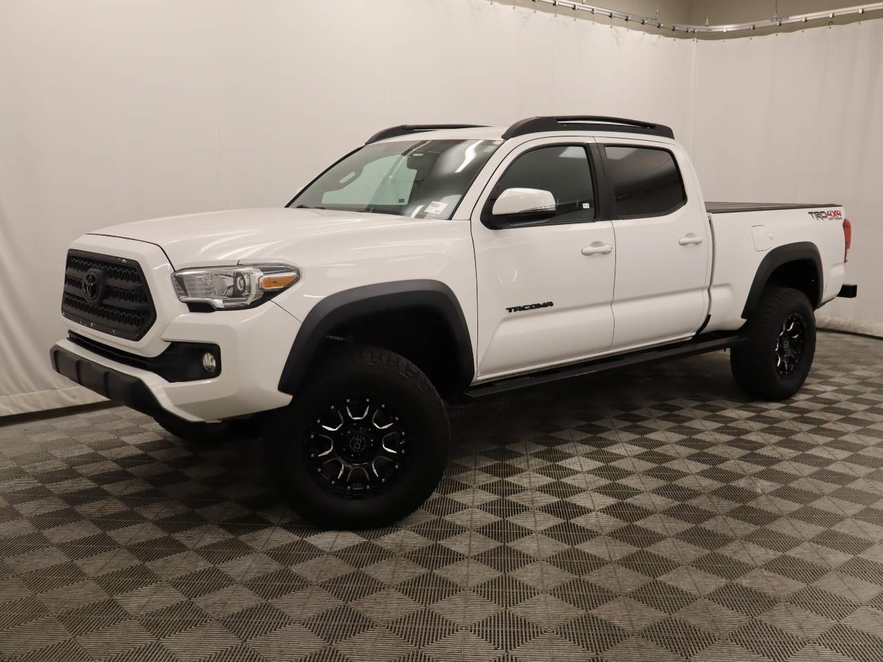 2016 Toyota Tacoma TRD Sport Crew Cab