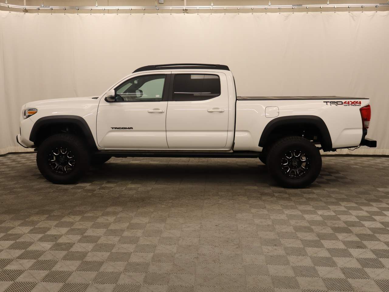 2016 Toyota Tacoma TRD Sport Crew Cab