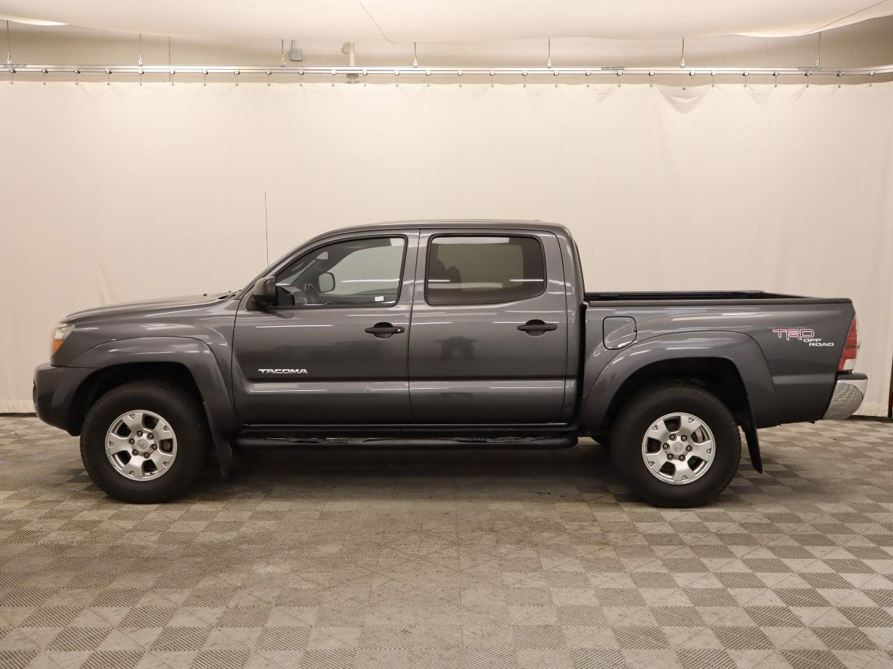 2010 Toyota Tacoma PreRunner V6 Crew Cab