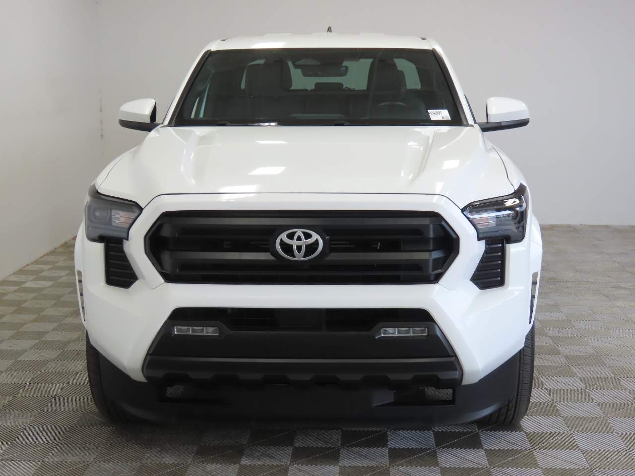 2025 Toyota Tacoma SR5 Crew Cab