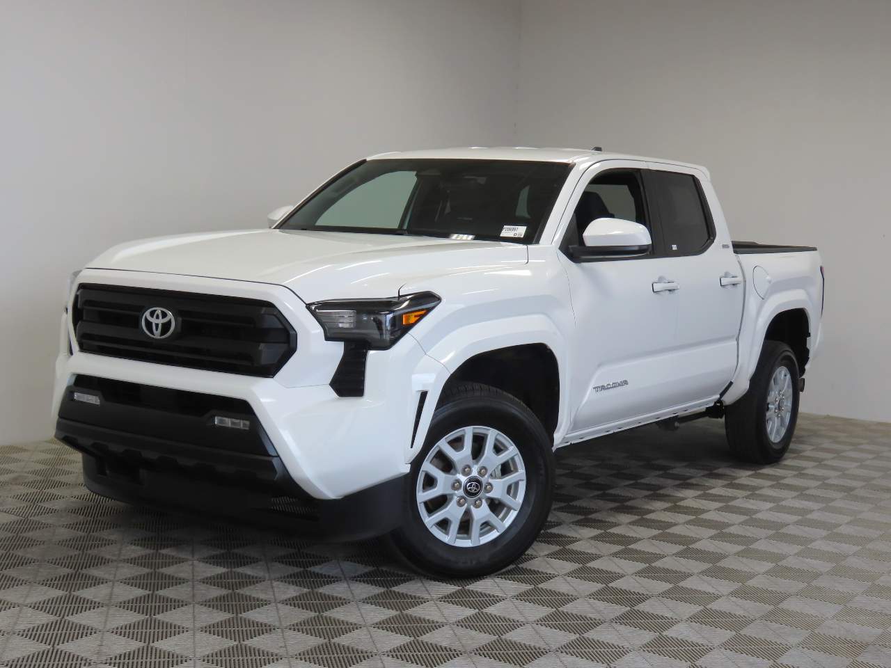 2025 Toyota Tacoma SR5 Crew Cab