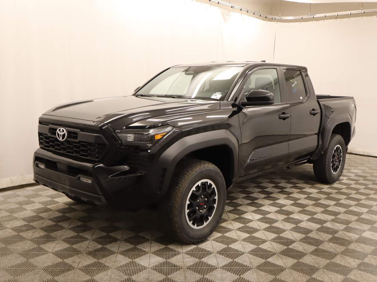 2024 Toyota Tacoma TRD Off-Road Crew Cab