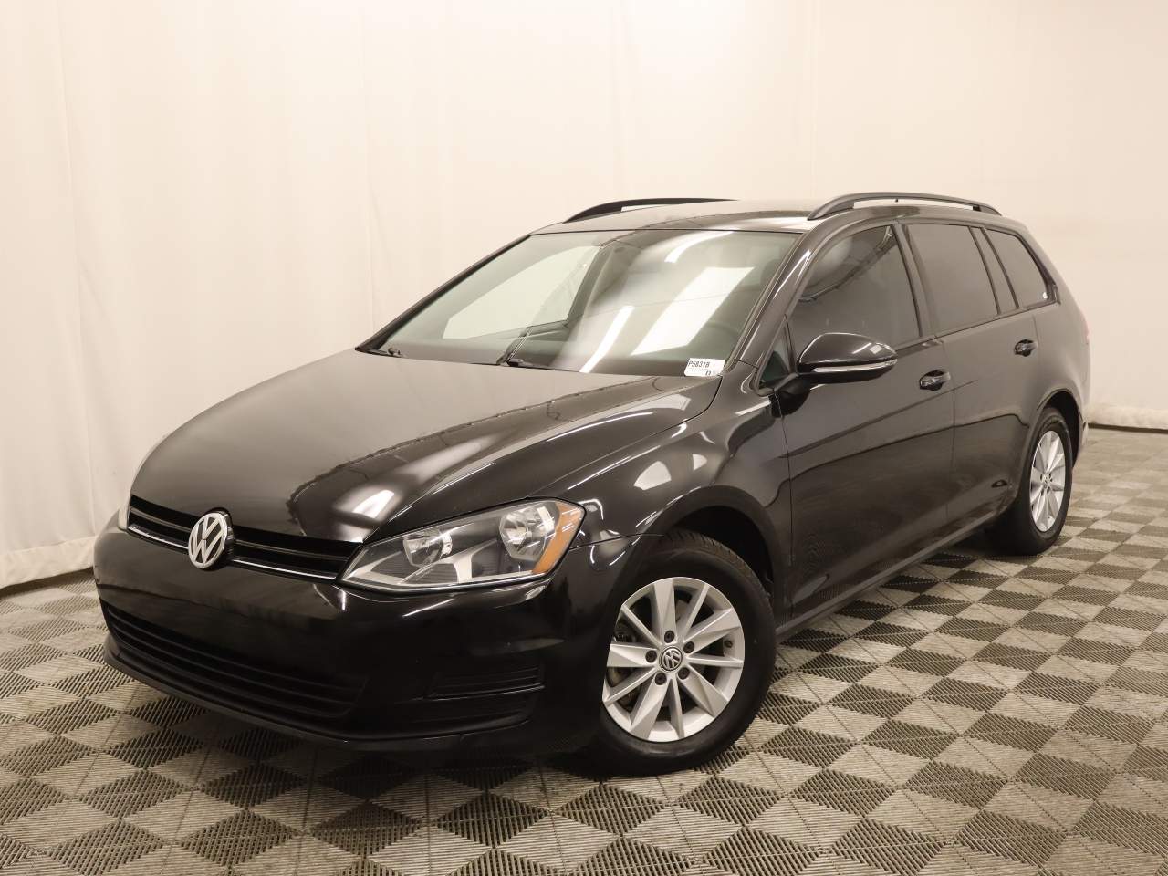 2016 Volkswagen Golf SportWagen TSI S
