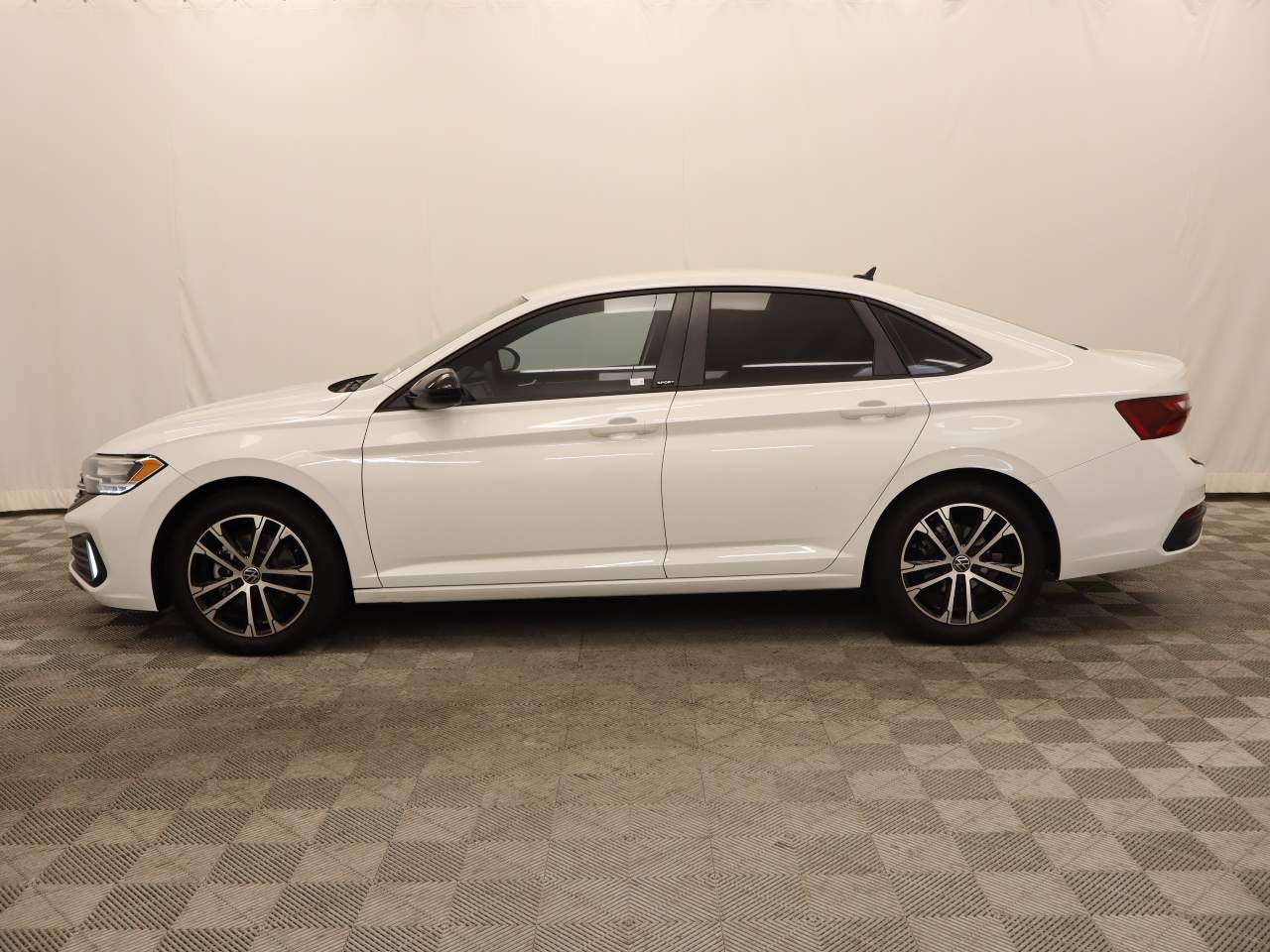 2023 Volkswagen Jetta Sport