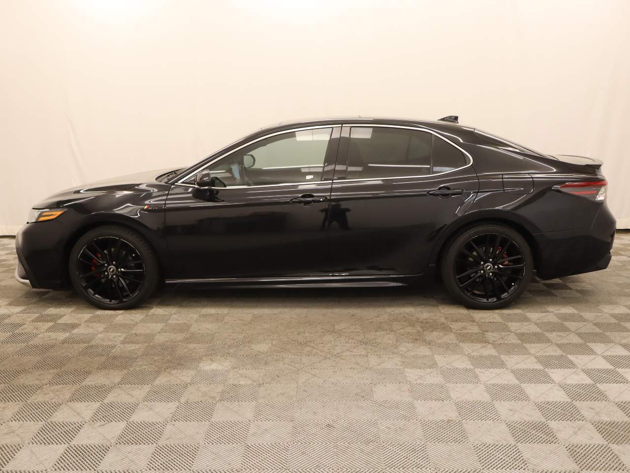 2023 Toyota Camry XSE V6