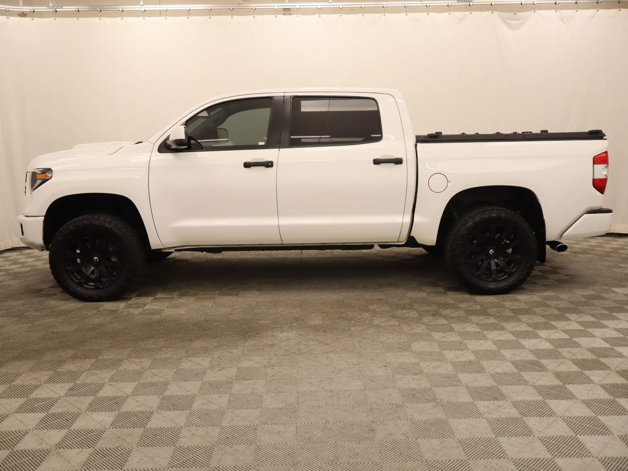 2019 Toyota Tundra SR5 Crew Cab