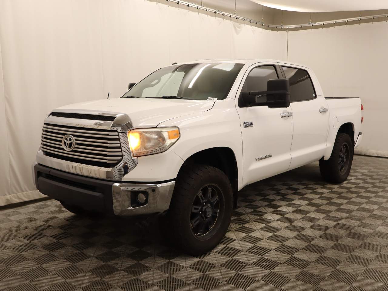 2016 Toyota Tundra Limited Crew Cab