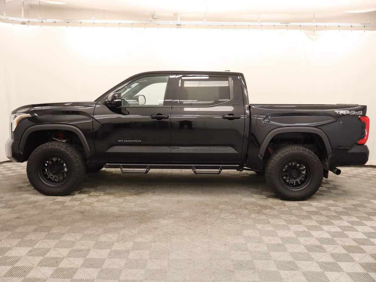 2025 Toyota Tundra SR5 Crew Cab