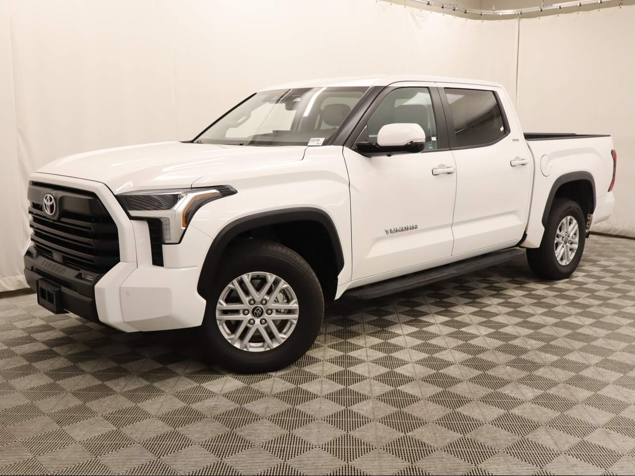 2024 Toyota Tundra SR5 Crew Cab