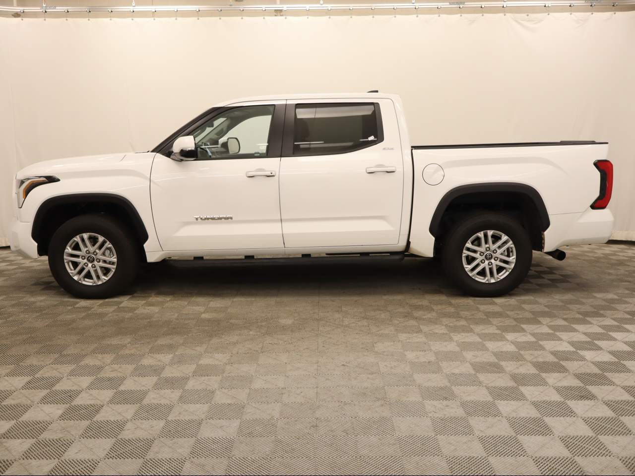 2024 Toyota Tundra SR5 Crew Cab