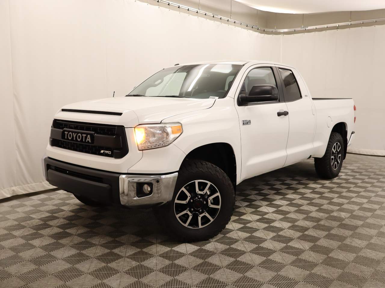 2017 Toyota Tundra SR5 Extended Cab