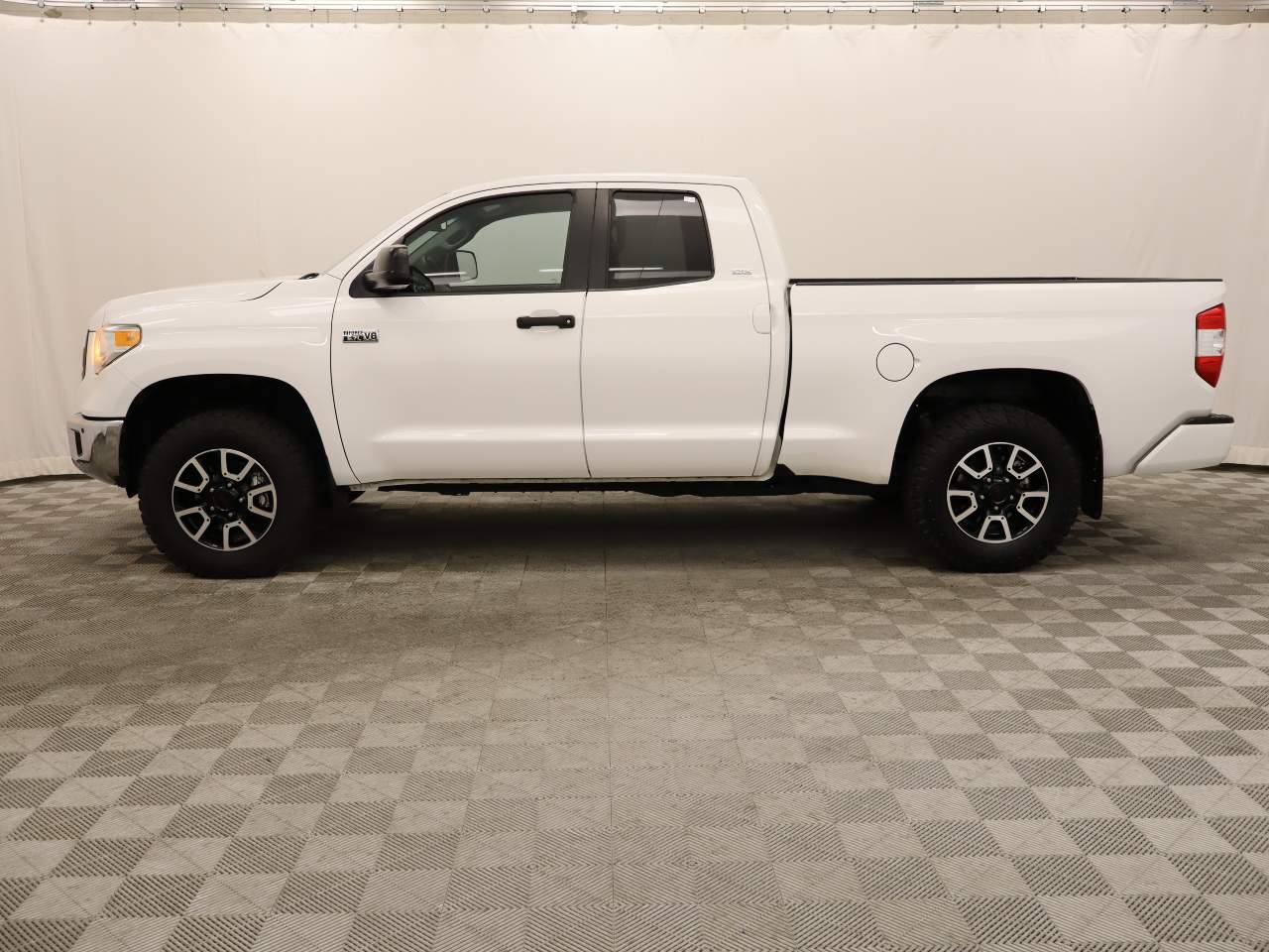 2017 Toyota Tundra SR5 Extended Cab