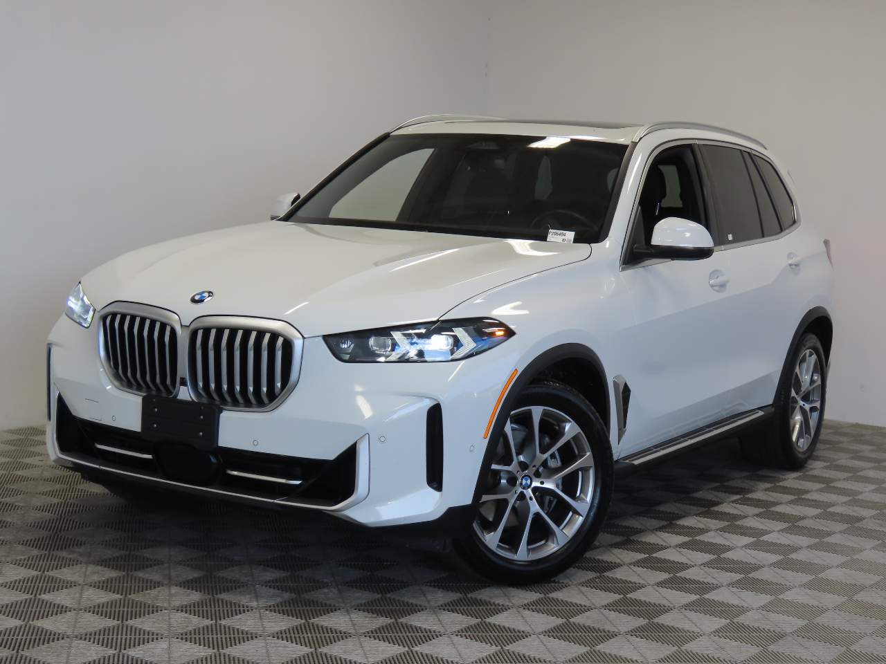2025 BMW X5 xDrive40i's photo