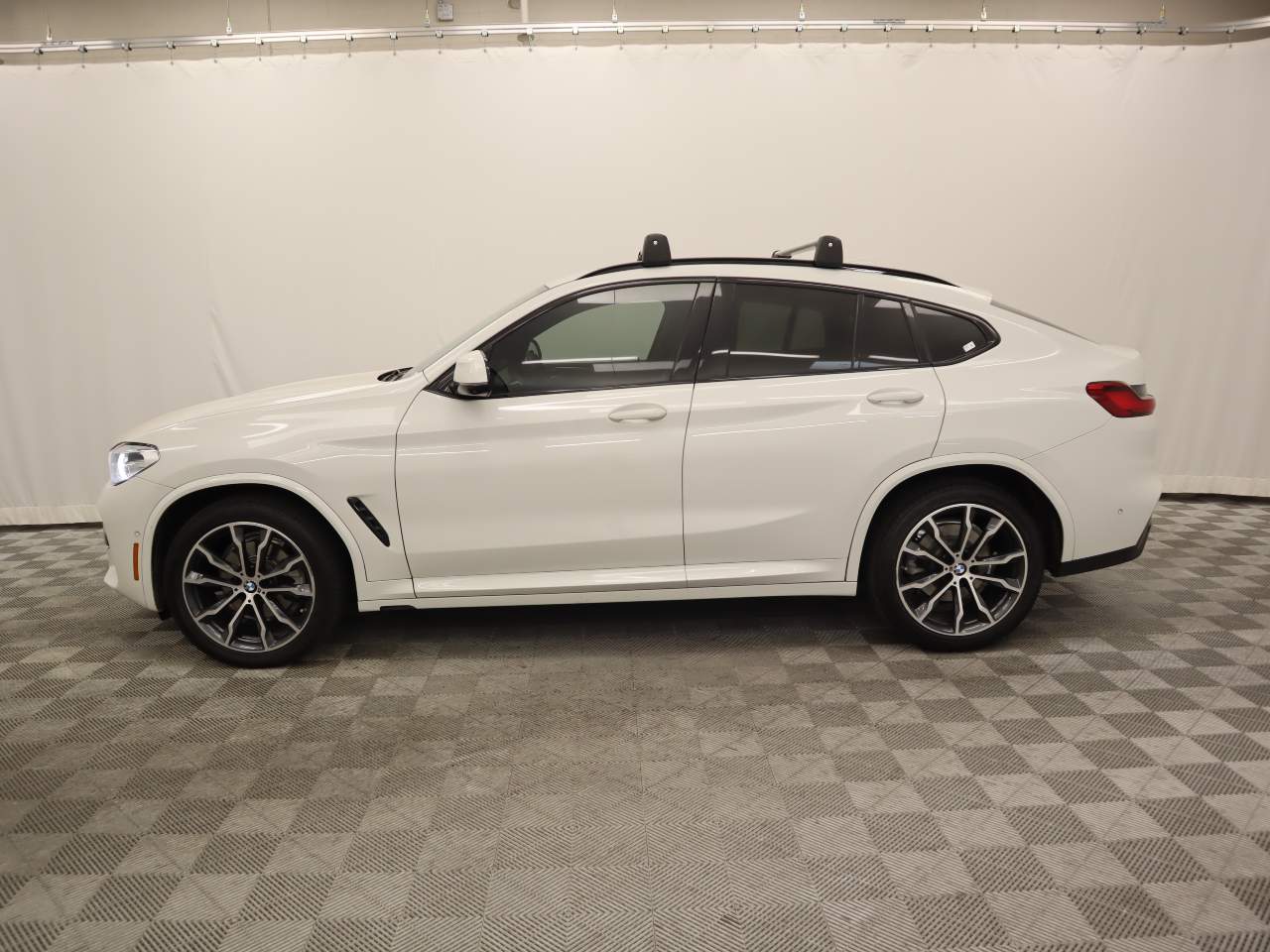 2021 BMW X4 xDrive30i