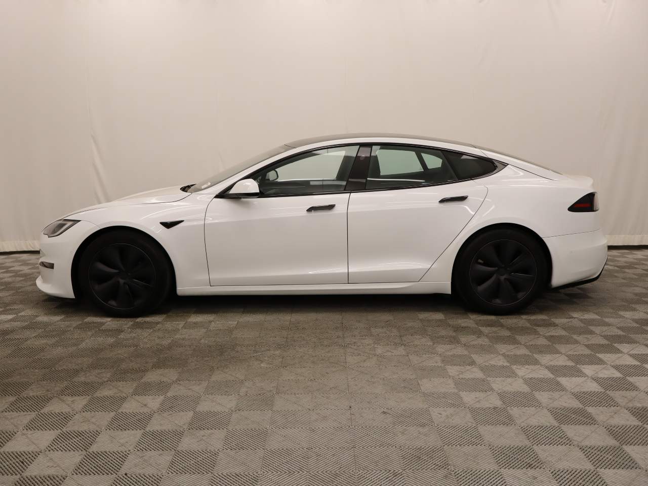 2023 Tesla Model S  