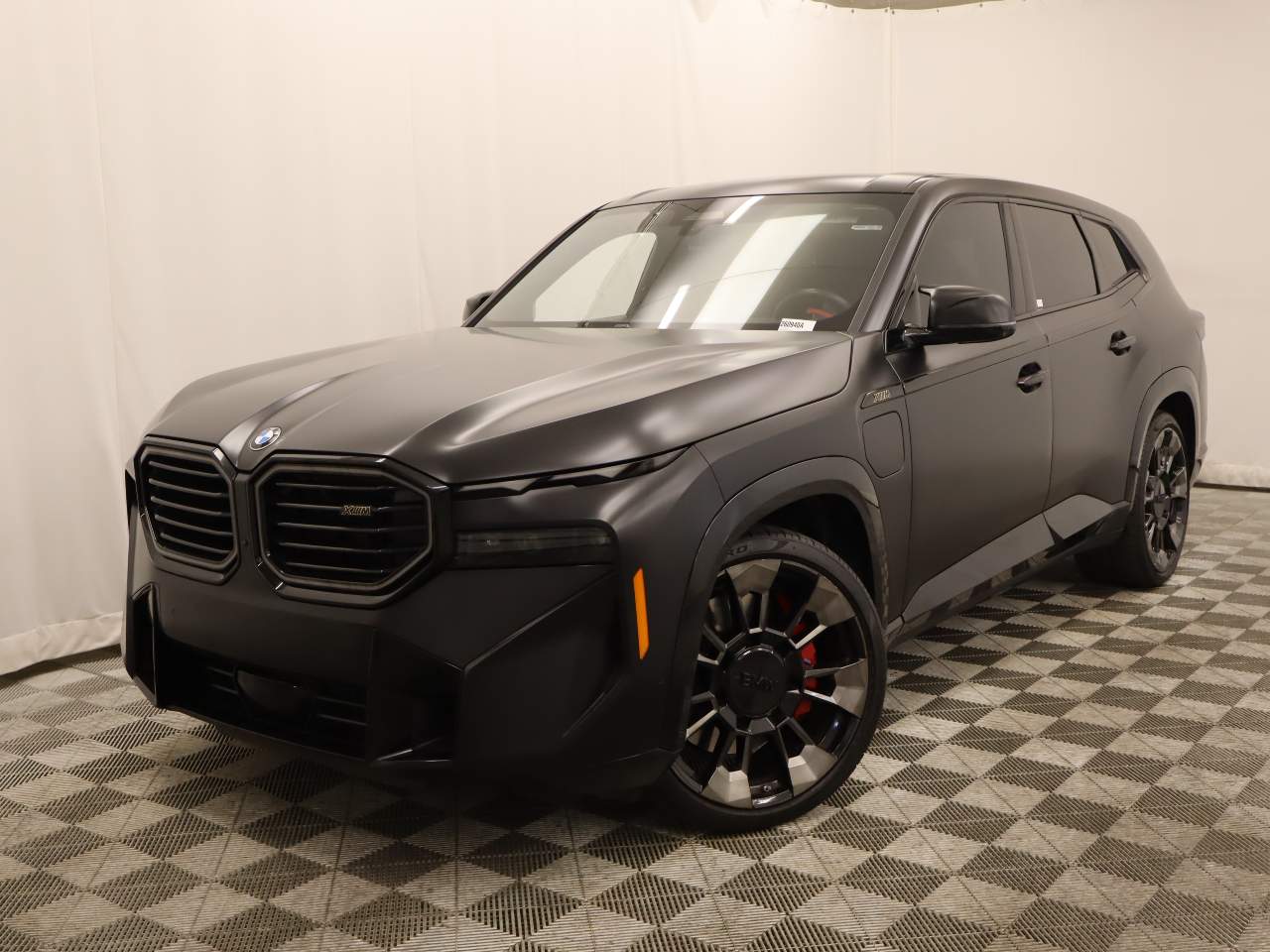 2023 BMW XM -'s photo
