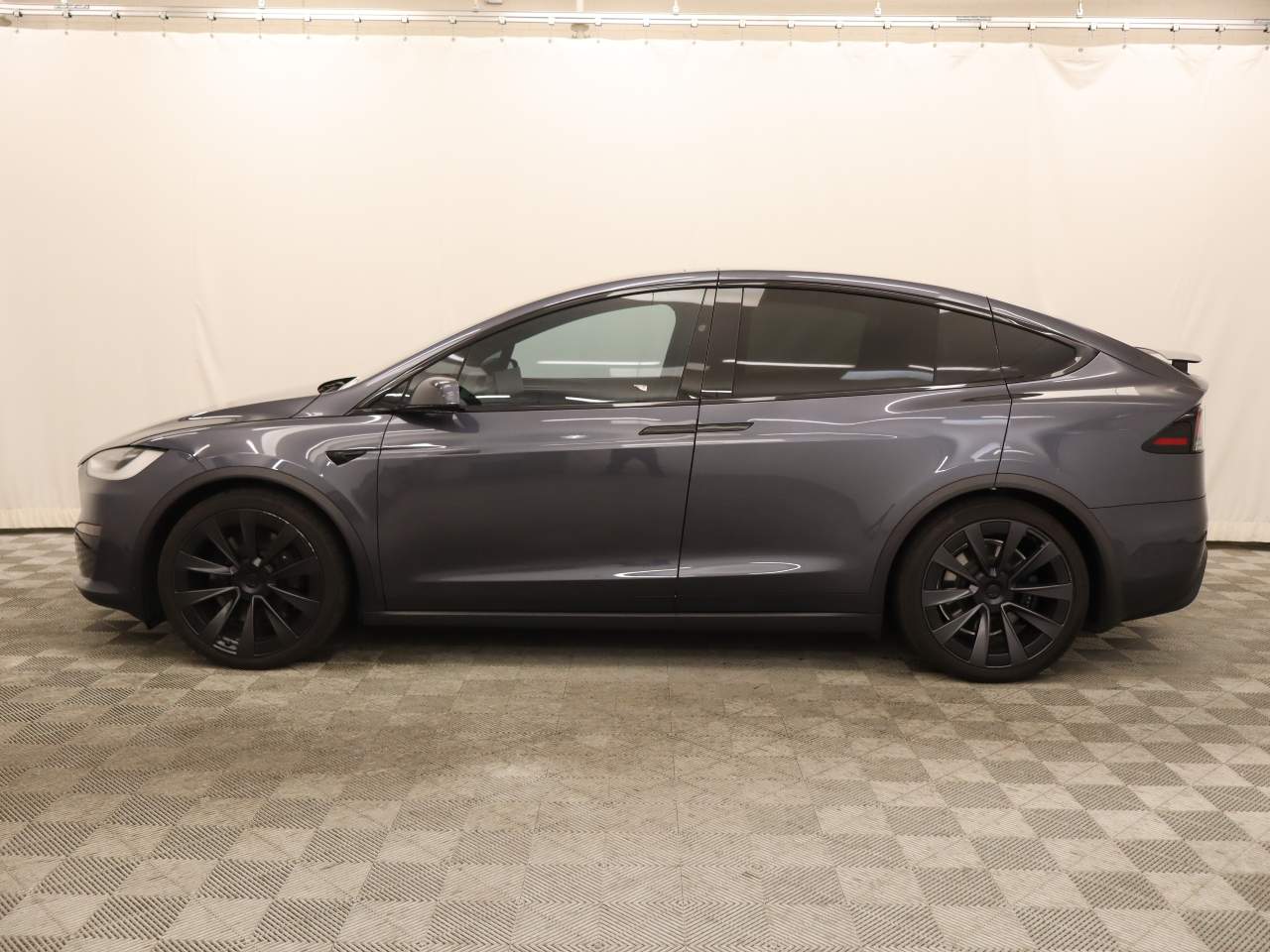 2022 Tesla Model X Plaid