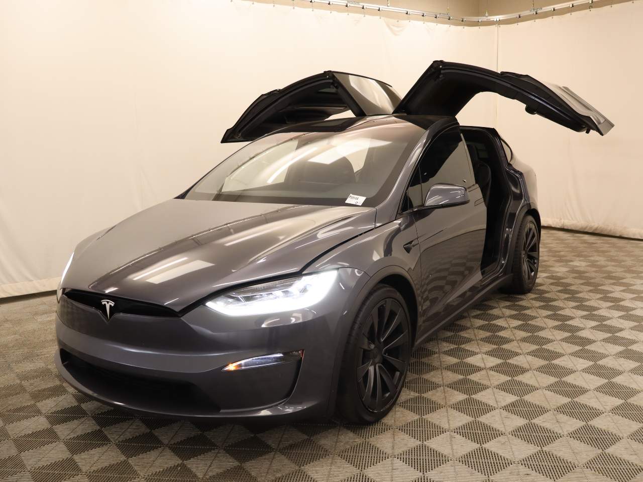 2022 Tesla Model X Plaid
